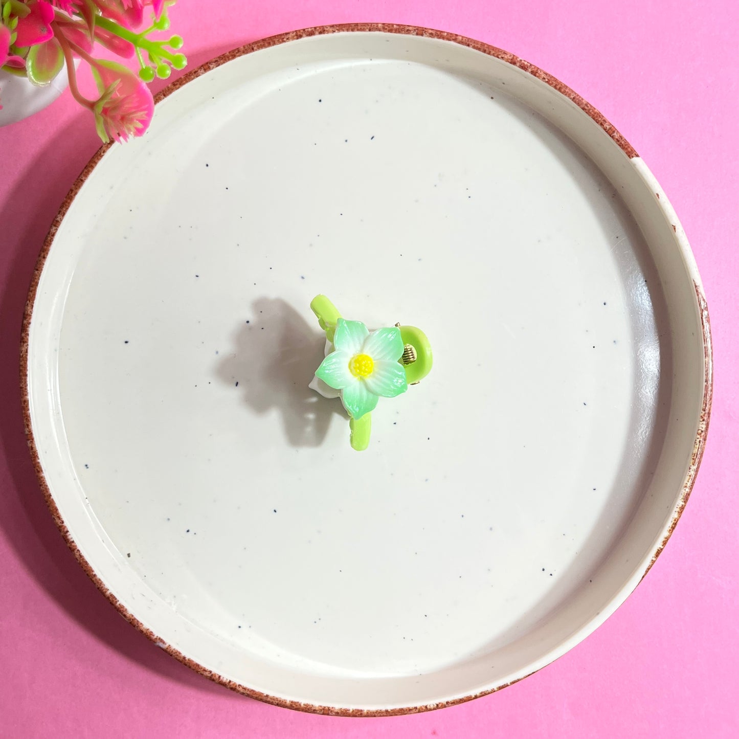 Givsy Trendy Flower Hair Claws GSYHC0011